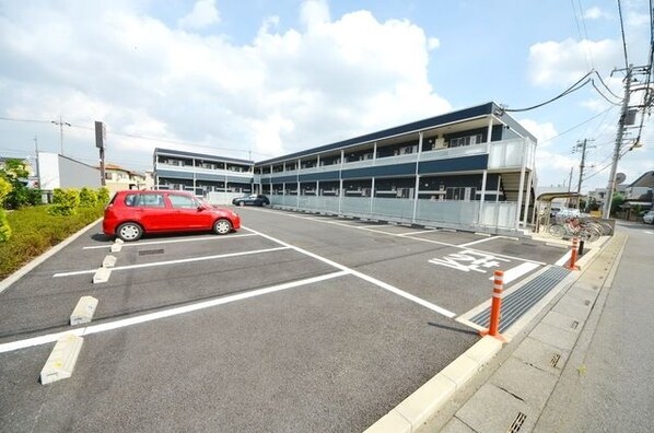 レオネクスト泉の物件内観写真